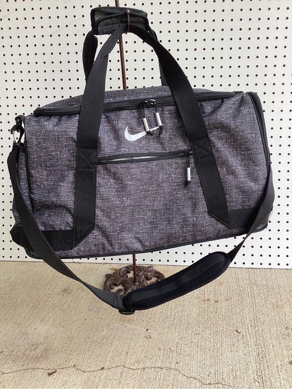 Nike Gray Heather Duffel Bag Small Gym Travel Carry-On Black Strap Swoosh